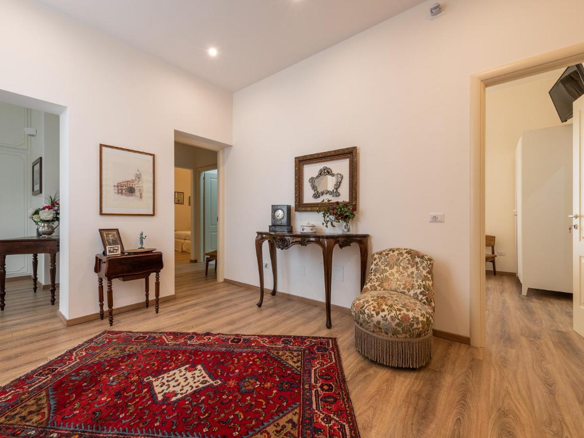 B&B Palazzo Merello Cagliari Bagian luar foto