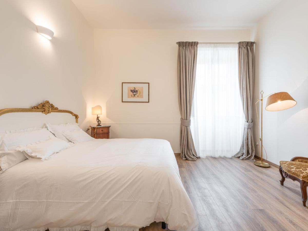 B&B Palazzo Merello Cagliari Bagian luar foto