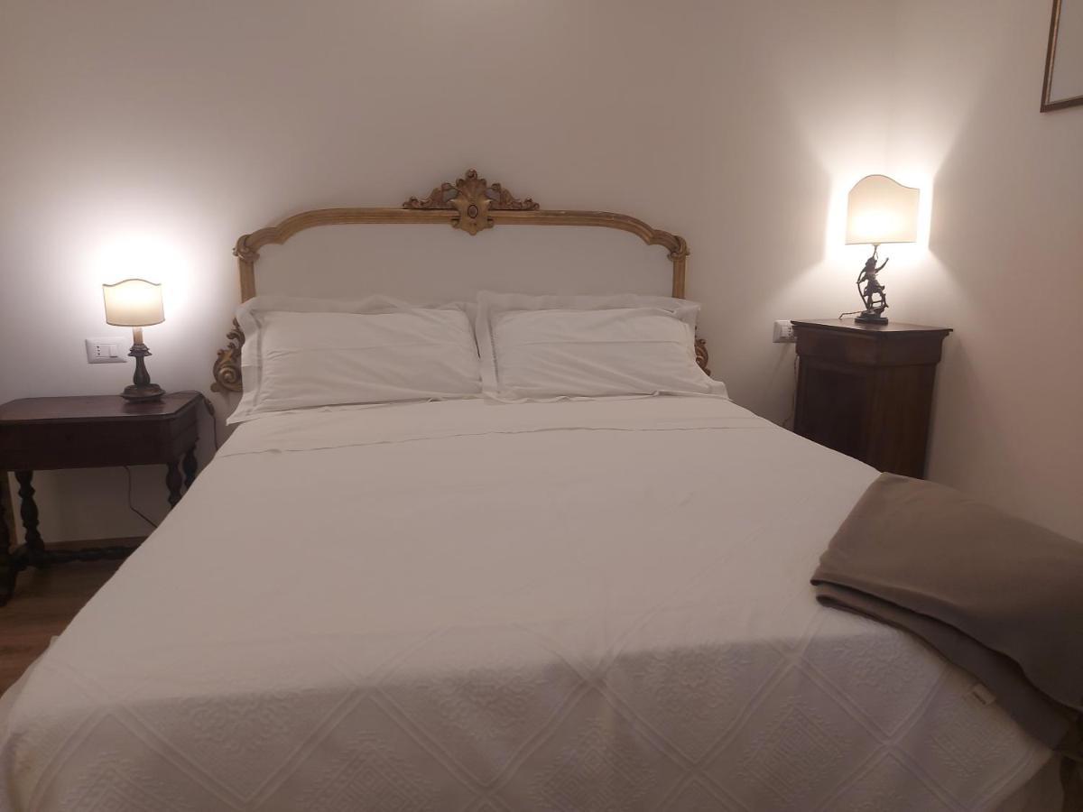 B&B Palazzo Merello Cagliari Bagian luar foto